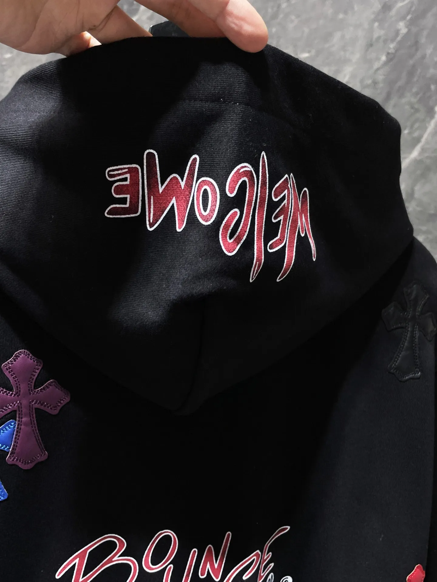P276 Chrome Hearts Autumn and Winter 2025 Counter Synchronization Colorful cross patchwork leather Sanskrit hand-painted graffiti hooded sweatshirt Special customized version 1:1 high weight fabric Highest version Imported leather Recommended color: black gray Code number: S, M, L, XL